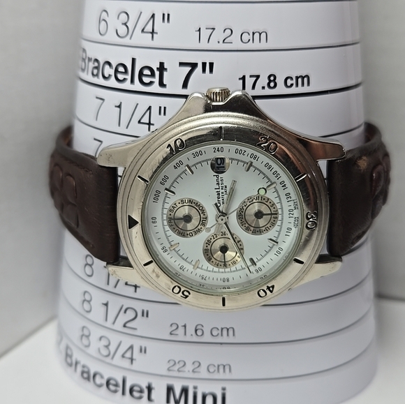 3 Dial Great Land Quartz 2348 St Still Back Wrist Watch Runs New Battery - Picture 6 of 11